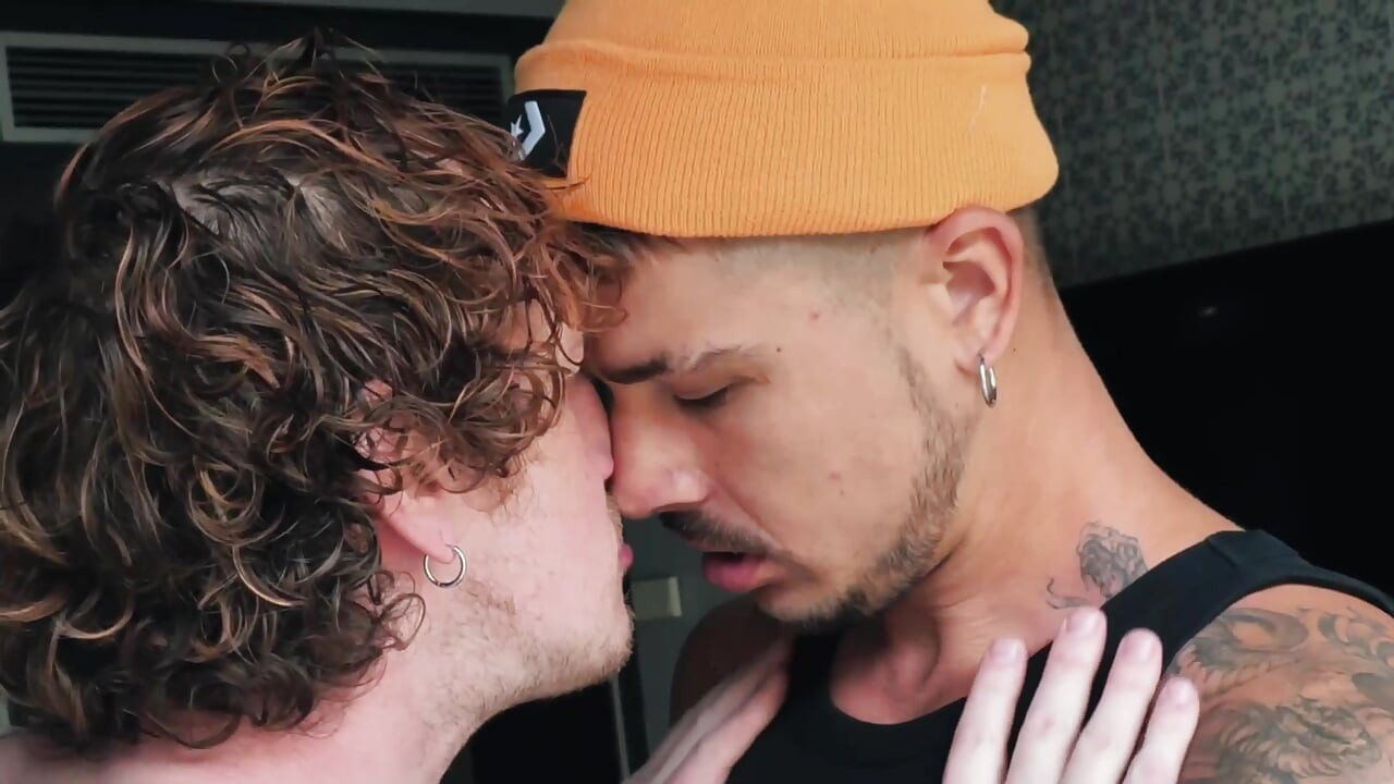 阿克塞尔二号：克里斯蒂安跪下