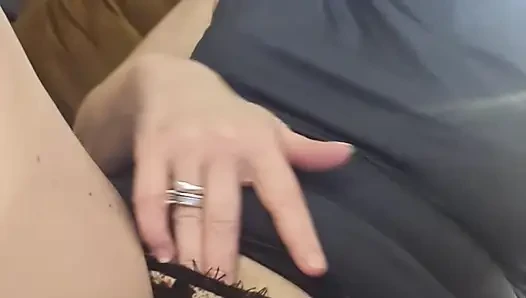 POV pada vagina dan pantat MILF slutty saya
