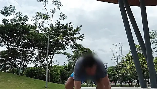 Athletic man finds a stranger in the park and invites her to his house to do kinky things.