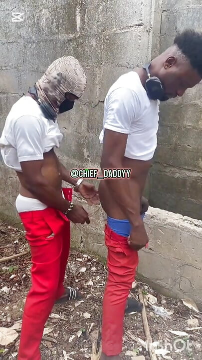 Two Senior Prefects Fucked During Break.