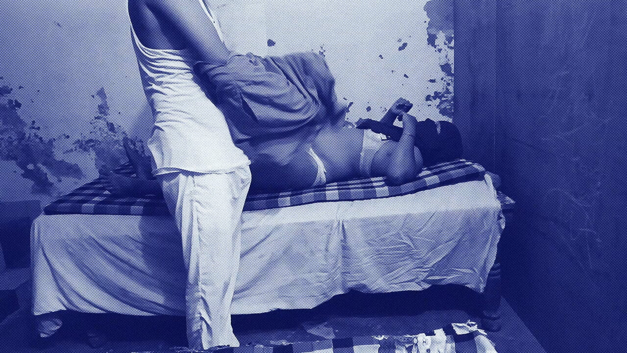 Desi pandžabi žena puna uživa u svom mužu