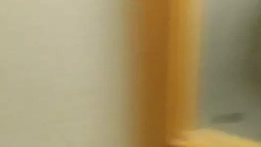 çapraz giyimli