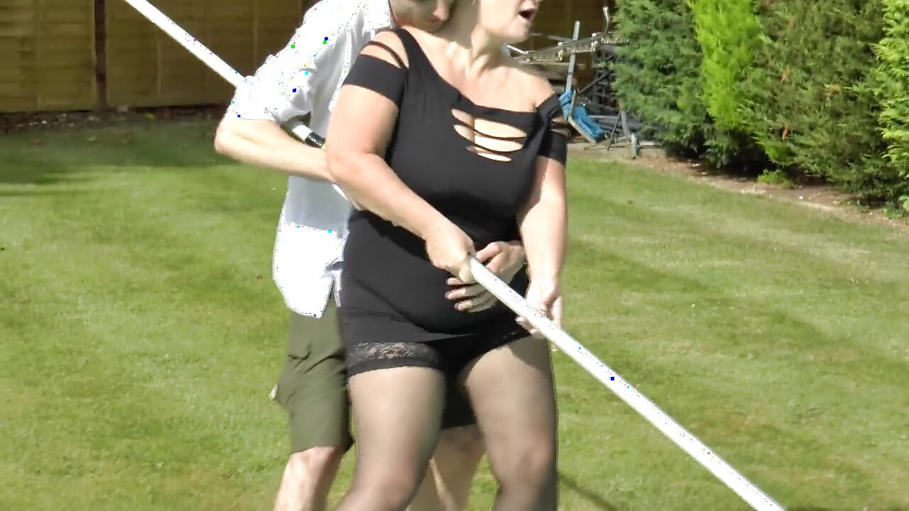 Poolboy Loves His Job Because of Horny Gicks at the Pool