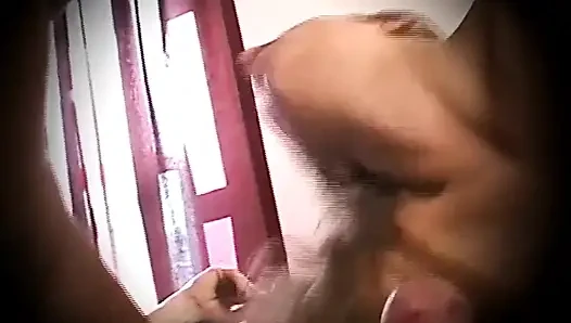 Cewek nakal ini didobel penetrasi sama dua kontol besar