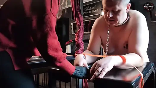 Domlady mia - hukuman teror untuk budak seks - hukuman cambuk salib dan uang hukuman - 2