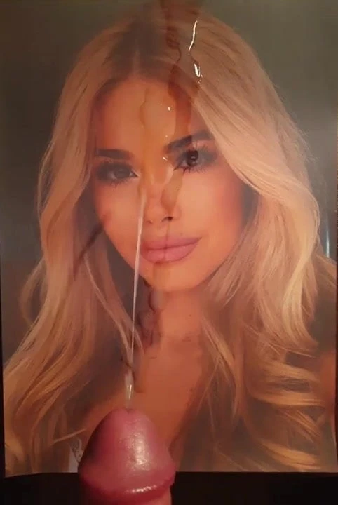 Pamela Reif cumtribute