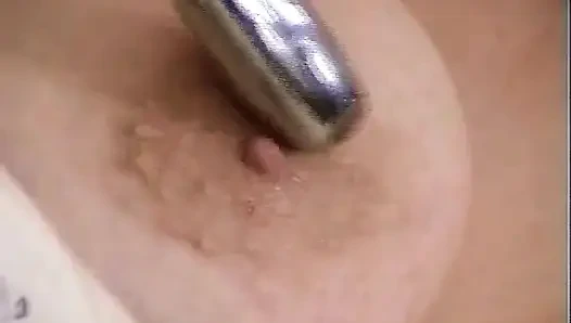 Team Busty: Mariah: the Egg