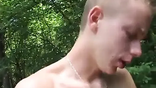 Horny Stud and Slutty Brunette Have Hardcore Fuck Session Outdoors