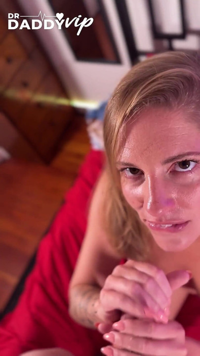 MILF Hottie Annie King Takes Another Dose of Cock