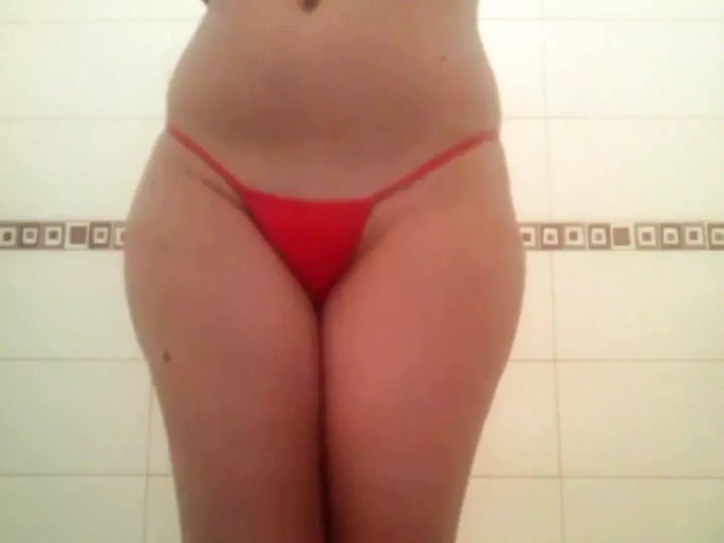 Alexxa candy me exibindo e brincando