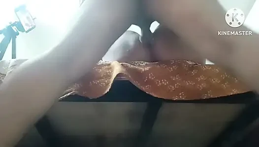 Üvey anne üvey oğlu Romansc'ı sikiyor