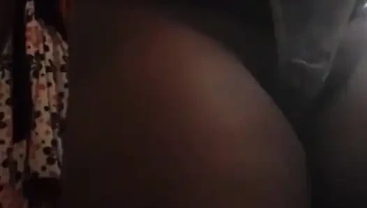 Cewek semok afrika minta kontol dan mamerin kontolnya yang lagi sange berat
