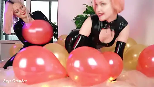 Hava balonu looner ateşli fetiş 2 sıkı parlak lastik kıyafetli lezbiyenler eğleniyor