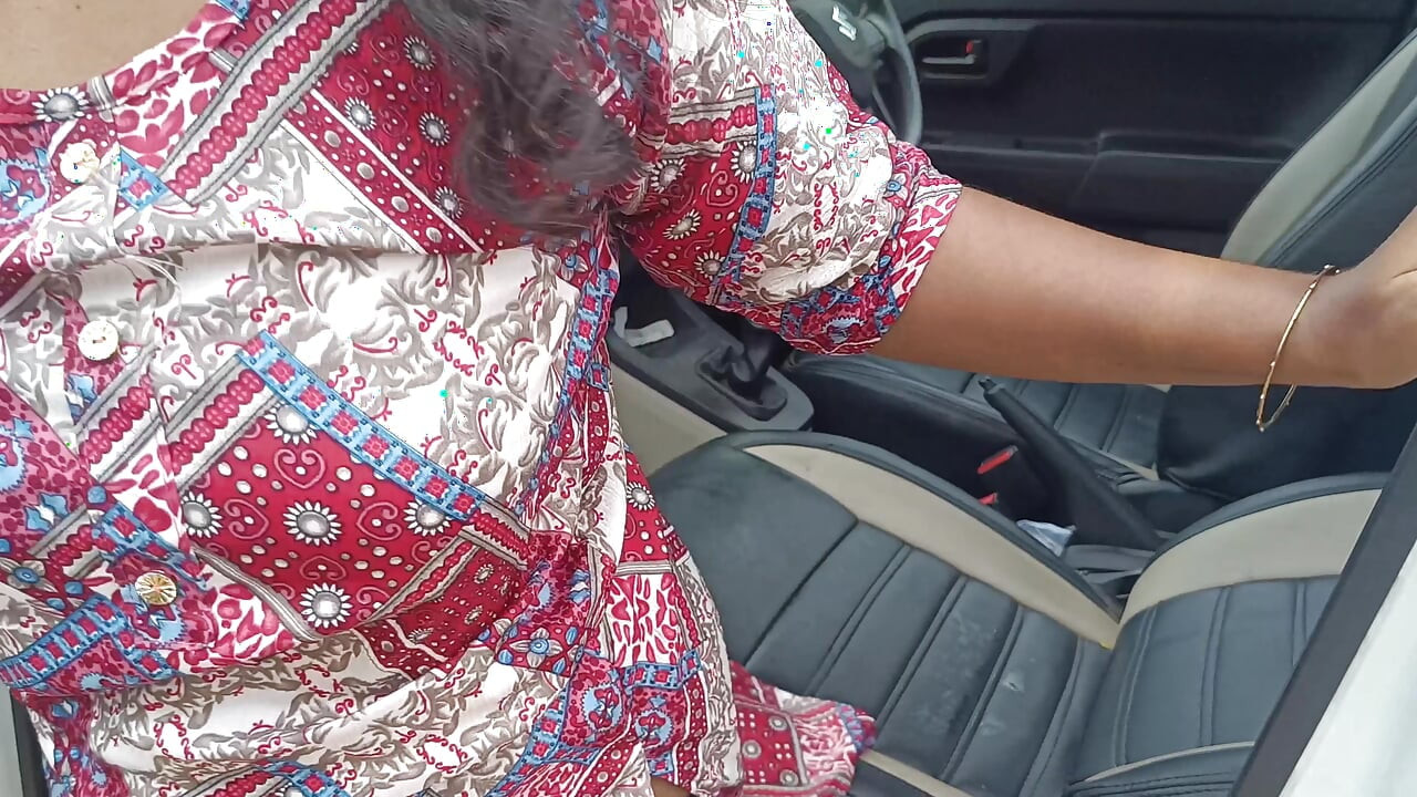 Auto unutra, jebanje na otvorenom
