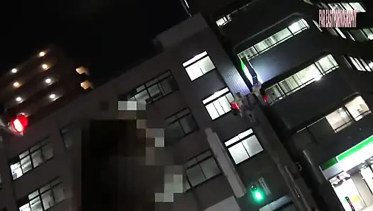 Pertemuan amatir yang berakhir dengan sperma hangat - bagian 2