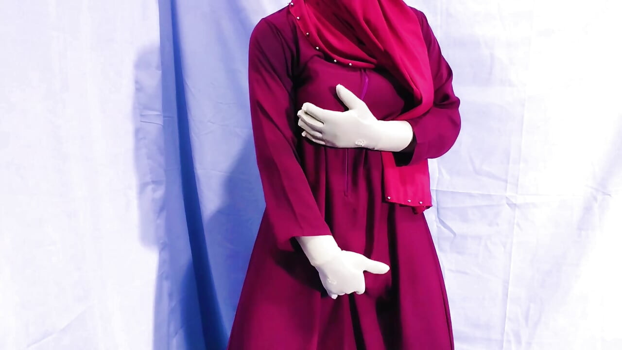 Pakistani hijabi Muslim woman Choti