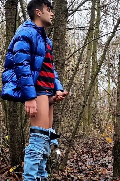 Middle Eastern Young Guy with Thick Dick Cums Outdoors