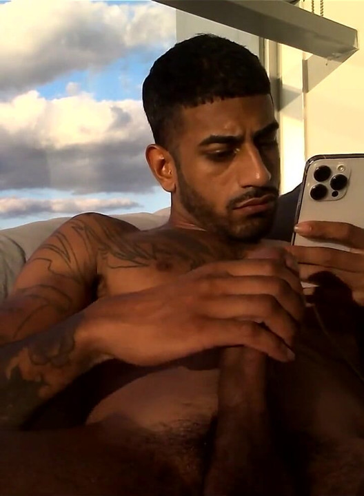 Just Jerking Vs1 the Shorter Video Is Me Cumming!