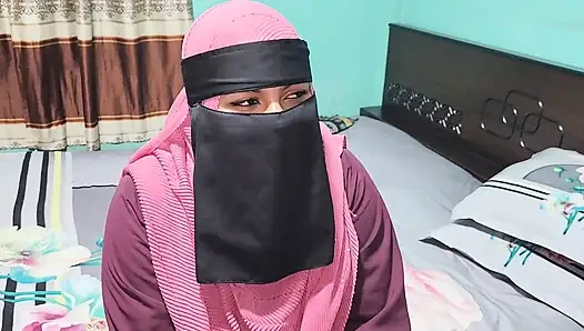 Özel bir öğretmenden ekstra hizmet aldım. bölüm 01