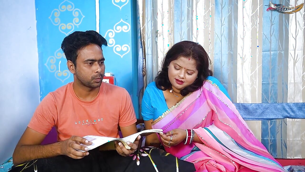 Desi Big Boobs Bhabhi Hardcore Fuck with Her Local Debar When She Was Alone Full Movie ( Hindi Audio )