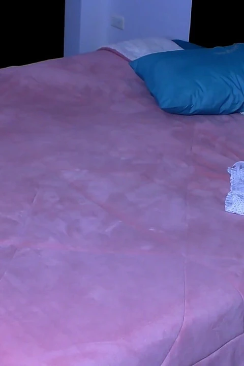 热辣未经预演的性爱 - garabas和olga的第1部分