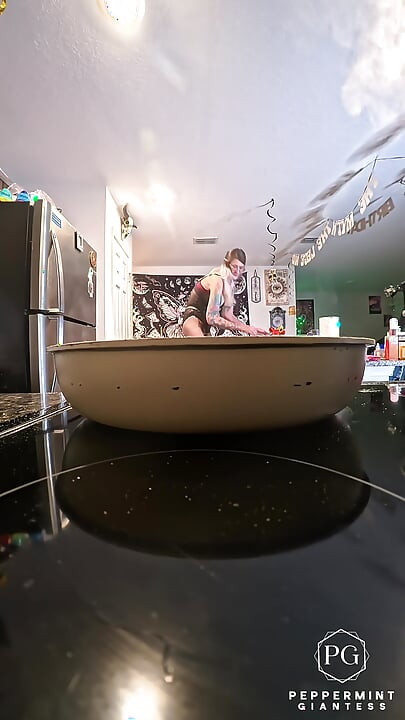 Giantess Serves up Chicken Piccata in 8-inch Heels & Black Lingerie