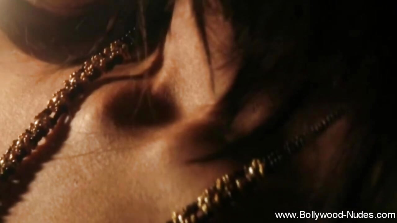 Sensual Tawaif Dance Beauty