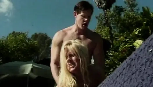 Hei Pier - секс на улице