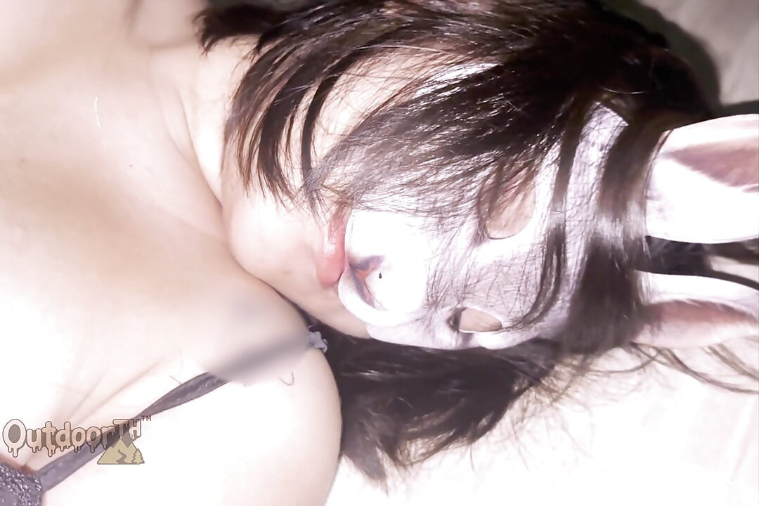 Thai POV clip. A horny young woman wants to suck my cock and wants me to fuck her hard.
