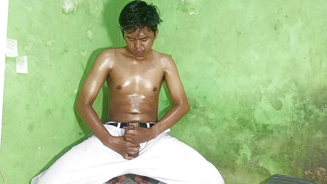 Bahagian kemaluan lagi selepas bersenam