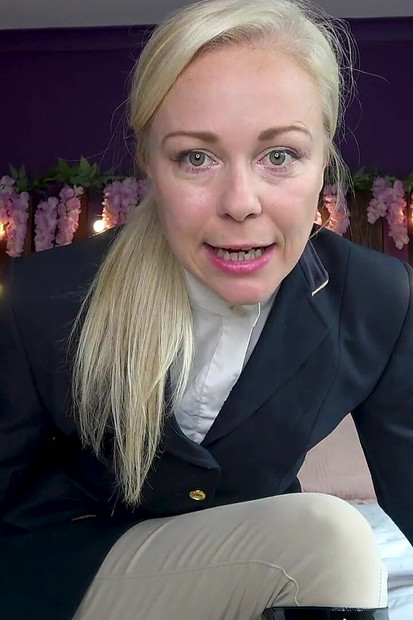 Sniff My Breeches - a Noble Deal with Step-sis