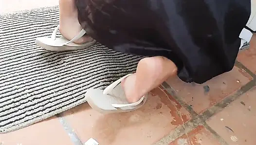 Çamaşır makinesine sıkıştım siyah yaraklı üvey oğlum benden faydalandı ve sikti