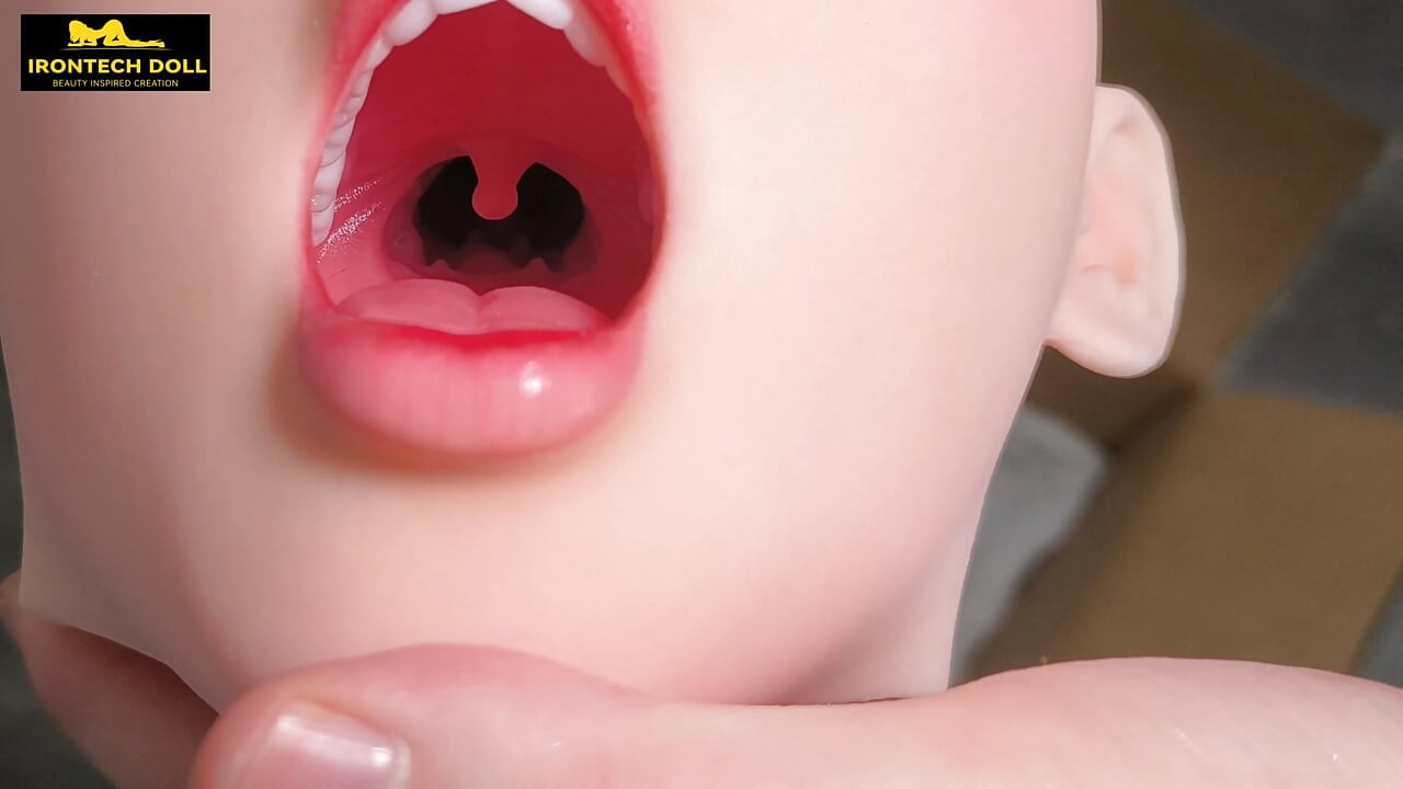 Finally it is here! New Irontech doll head Ros Max! Made from premium Silicone, movable jaw!