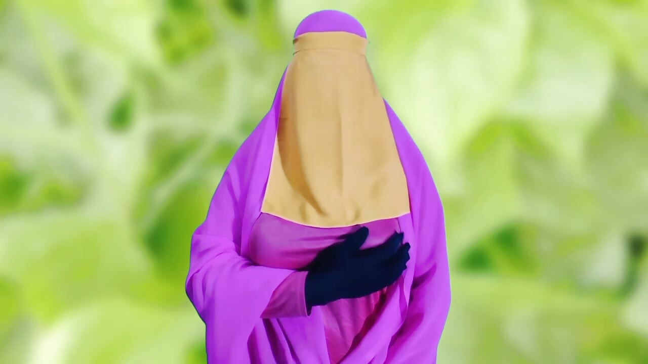 Bangladesh hermosa mujer con burqa masturbándose sexo y hablar sucio