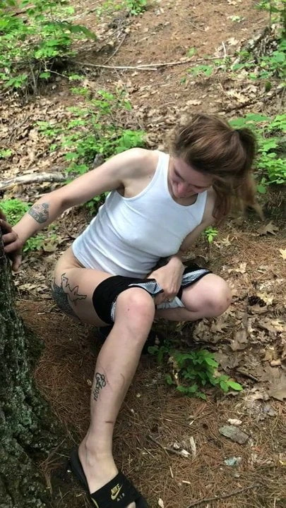 girlfriend peeing in the woods