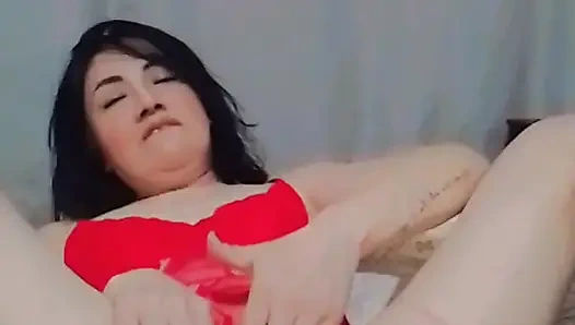 Соблазнимая розовая киска Dulceivanka