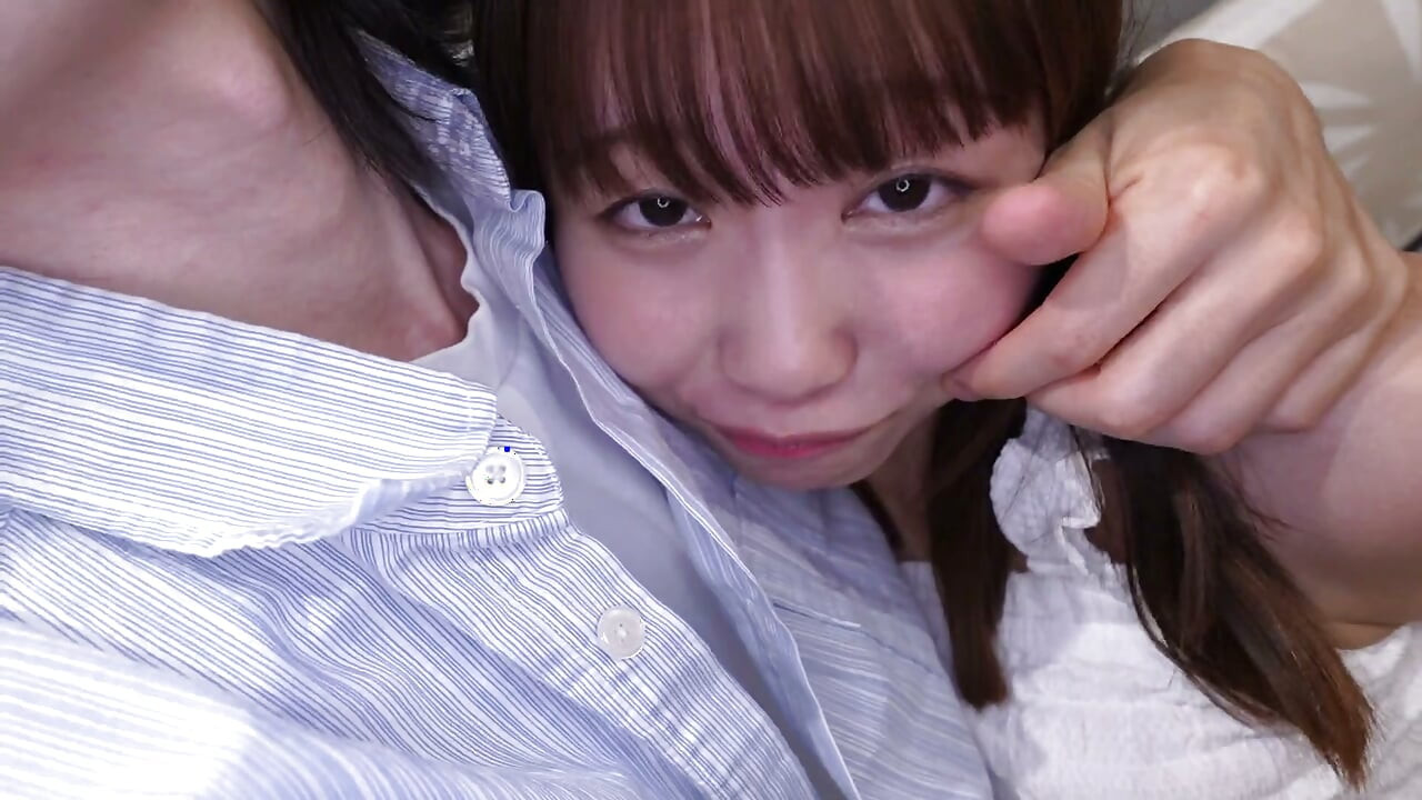 The cheeky, cute tanuki-faced junior part-timer is defenseless again today. She looks straightforward but is weak to pressure, so she goes along and starts having sex