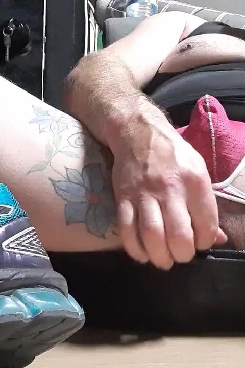 Close-up Buttplug Play