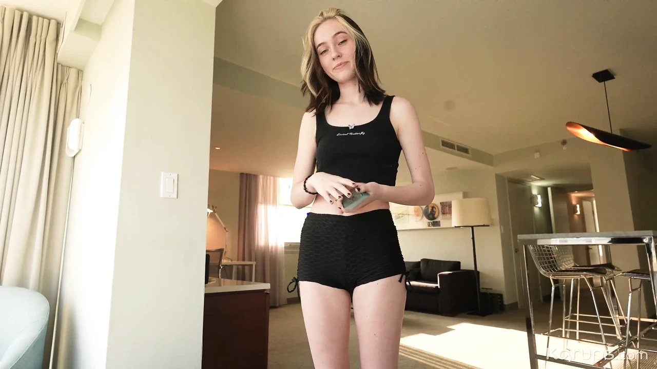 Hot teen stepdaughter wants to shows off her magic tricks