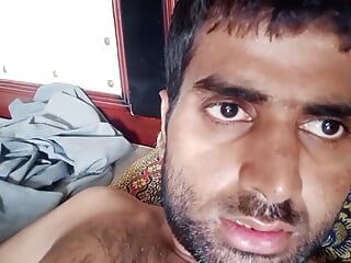 Pakistaanse schattige jongens hebben seks met een grote oude pik