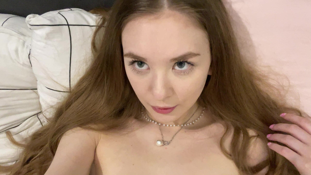Light as the wind, but impossible to forget... Check my profile and message me 💌
