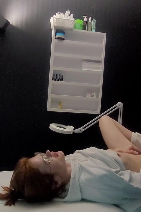 After the Massage, the Masseuse Decided She Wanted to Have Some Fun and Asked the Client to Help