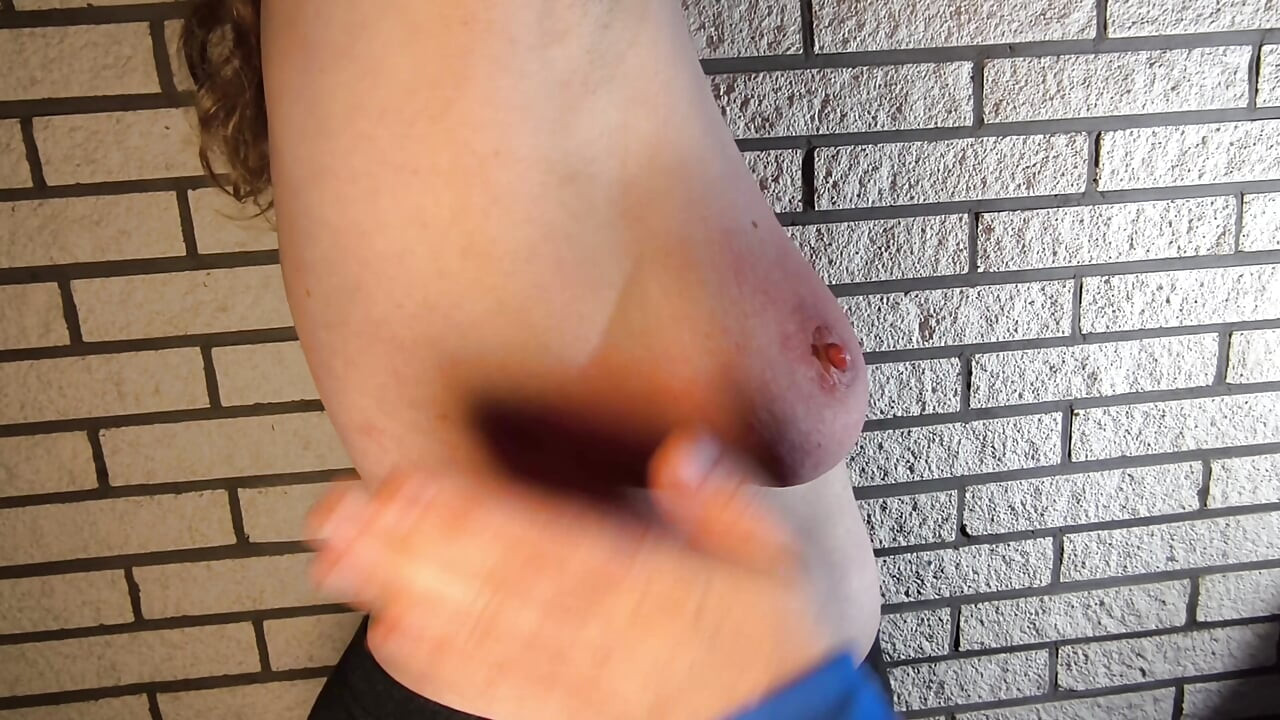 Using her naked tits for valentines day