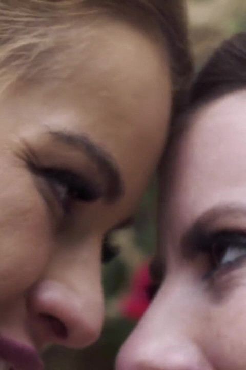 Cherry Kiss and Alice Wayne deliver an incredible threesome scene