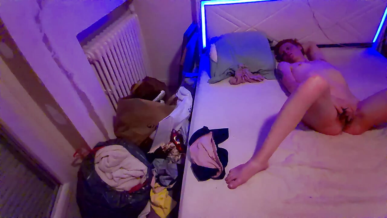 I fuck her without any fuss