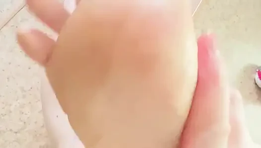 Oiled Feet