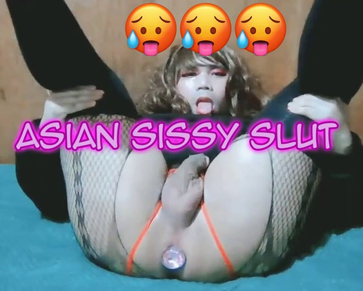 ASIAN SISSY SHOWS HER BLOWJOB SKILLS THEN CUMS WHILE RIDING HUGE DILDO