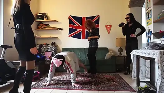 Женское Доминирование, Пытка Яиц Свиньи На Каблуках, Подчинение