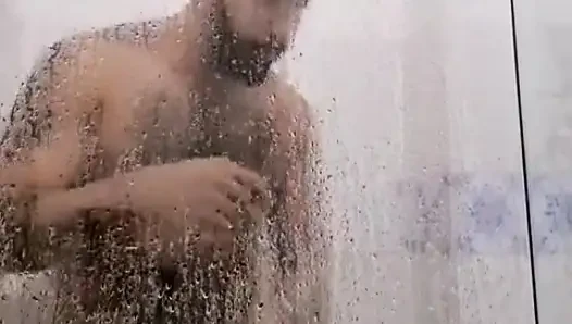 Benimle duşa gelmek ister misin?