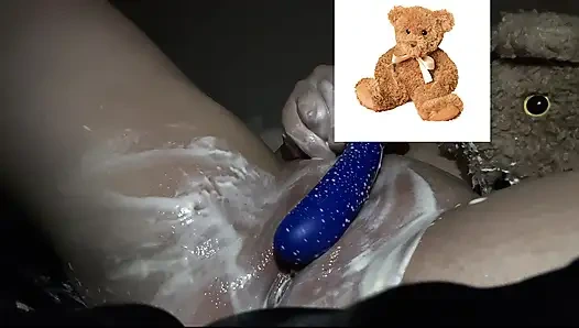 MY KINKY ARAB GIRL MASTUBATES WITH VIBRATOR & MY CUM ALL OVER HER CURVY BODY-  AMATEUR ARABIAN SNOWWHITE